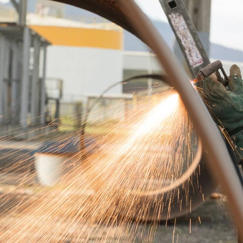 Tốc độ cắt khí gas tương ứng với tốc độ cháy của kim loại