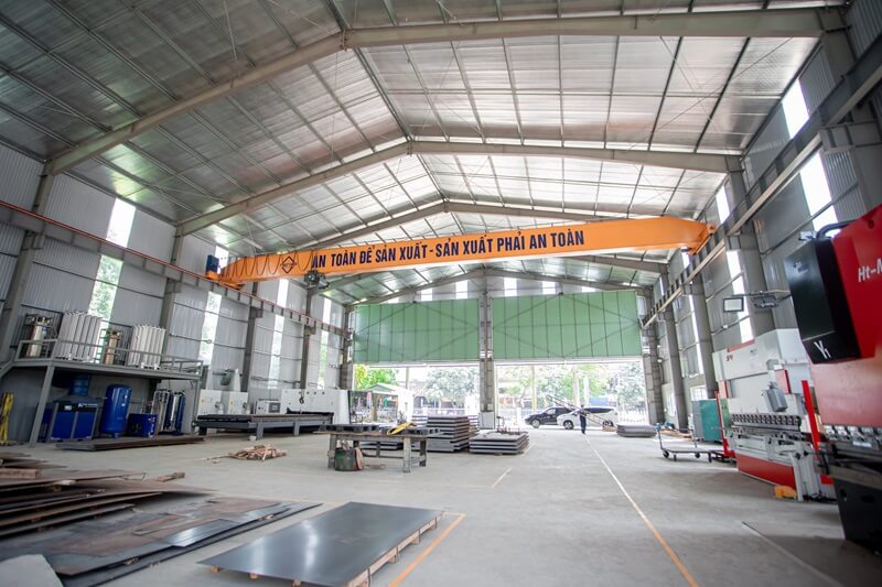 Xưởng cơ khí chính xác