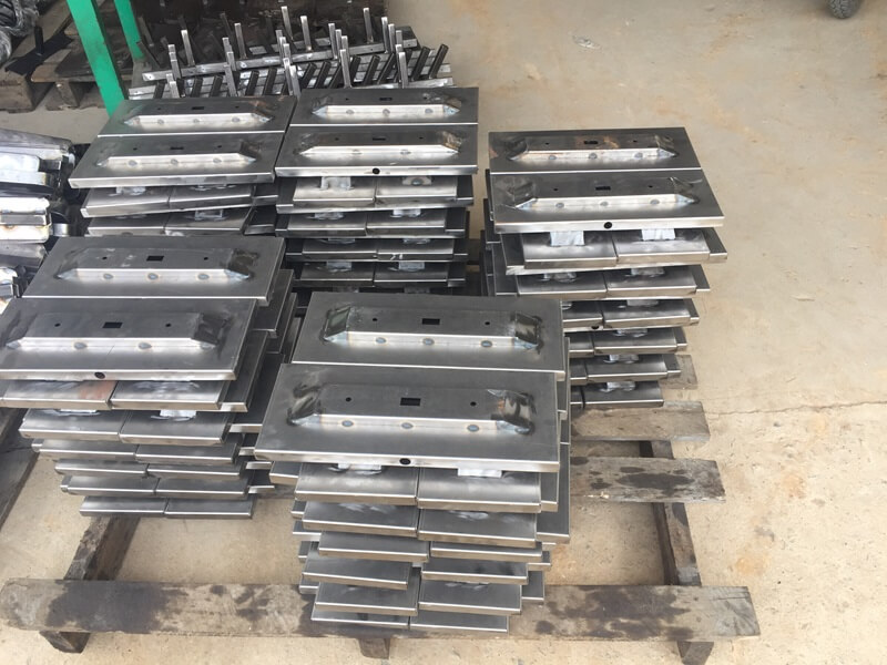 Gia công sắt theo yêu cầu